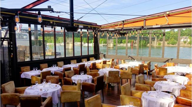 Réserver Privatiser le Quai Ouest bar restaurant Seine brasserie St Cloud - La terrasse